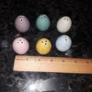 Easter Egg salt and pepper shakers